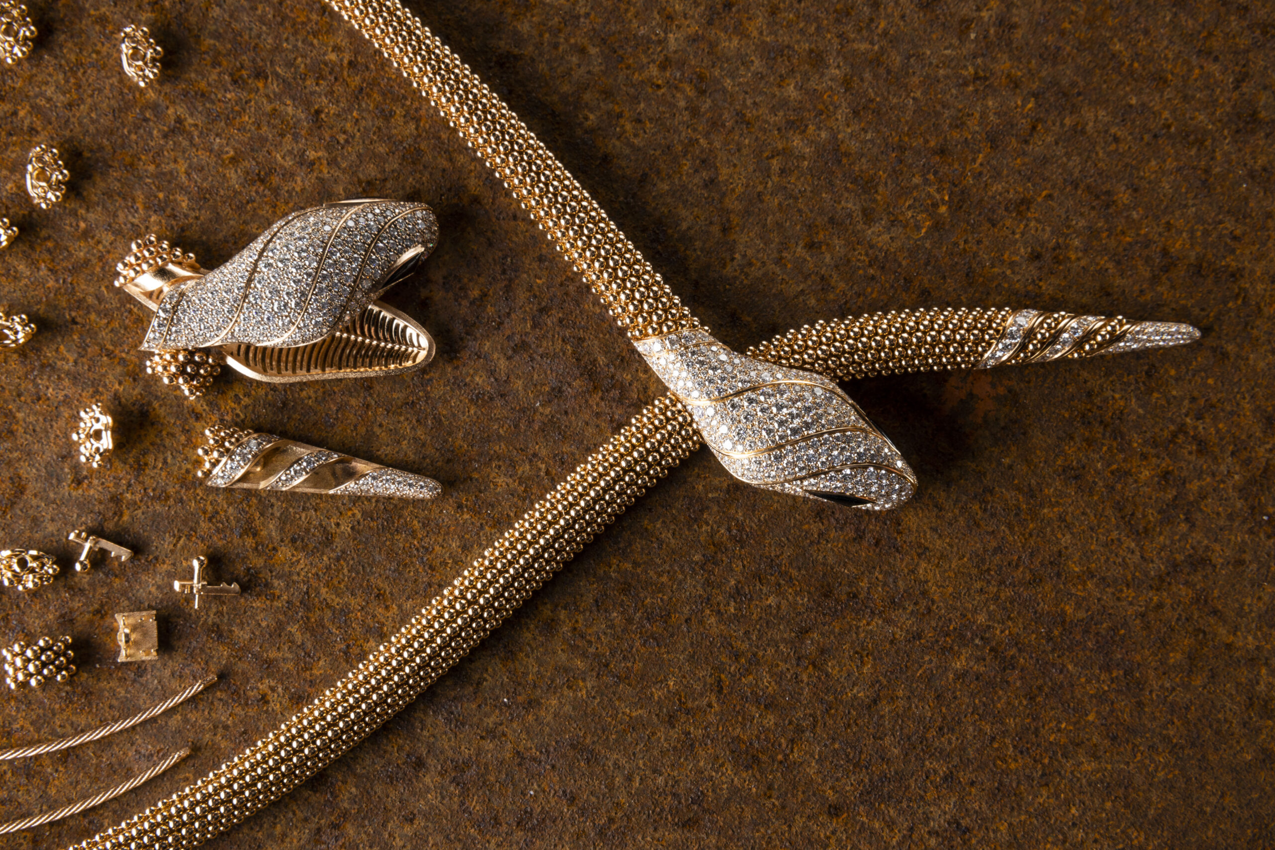 Bulgariserpenti Scaled